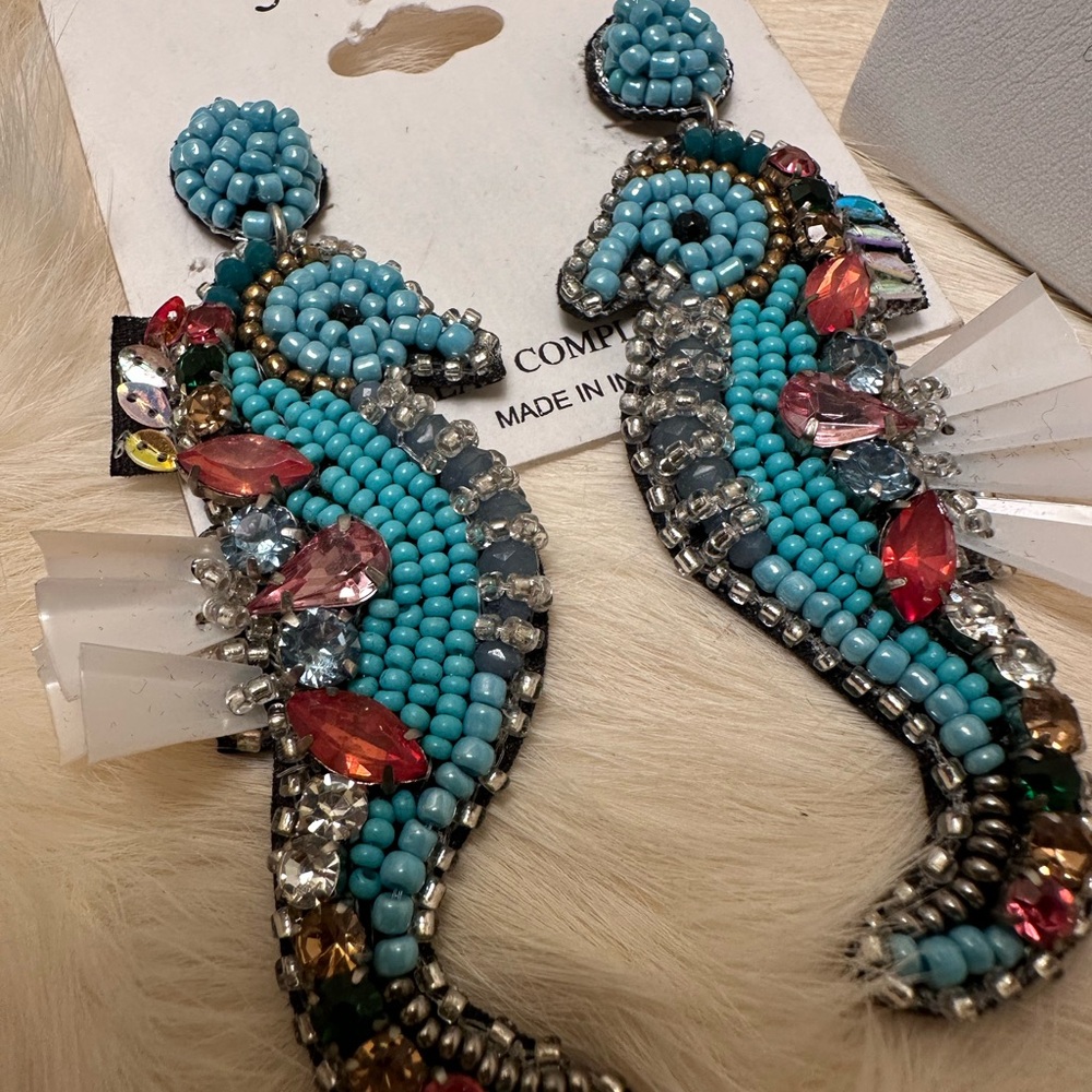 Colorful Seahorse Beaded Earrings - Picture 3 of 3